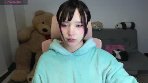 Snapshot of kurochan420 chatting on 07-02-26, 02:33 Andy online show from 07-02-26, 02:33
