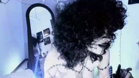 Snapshot of kuromi_bush chatting on 02-28-26, 06:36 IM KUROMI - MY NEXT STREAM - SATURDAY- 31 JANUARY 2026 - 10PM EST DONT MISS IT online show from 02-28-26, 06:36