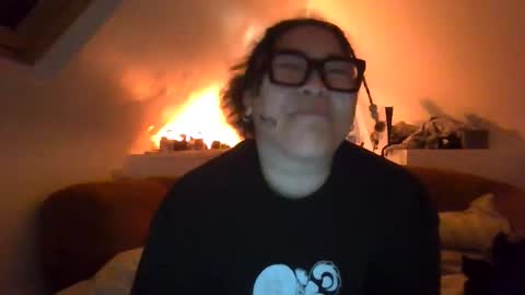 Snapshot of kweamypie chatting on 10-11-25, 06:39 Kweampie 3 online show from 10-11-25, 06:39