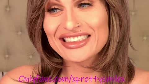 Snapshot of kxaxmichelle chatting on 01-15-25, 06:40 Kick online show from 01-15-25, 06:40