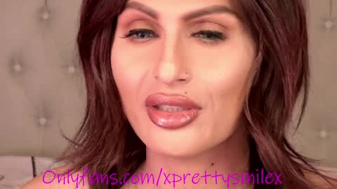 Snapshot of kxaxmichelle chatting on 01-21-25, 09:25 Kick online show from 01-21-25, 09:25