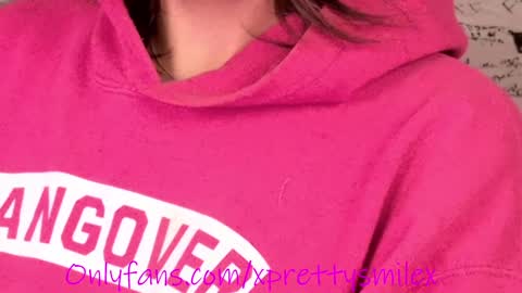 Snapshot of kxaxmichelle chatting on 01-23-25, 11:36 Kick online show from 01-23-25, 11:36