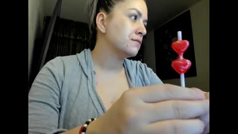 kyhara online show from 11-12-25, 01:17