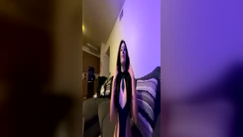Snapshot of kylalovexxx chatting on 06-21-26, 07:22 stonerbabe420 online show from 06-21-26, 07:22