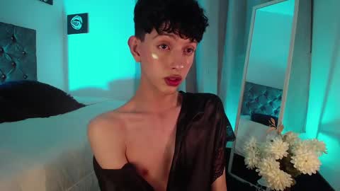 Snapshot of kyle__cooper chatting on 01-10-25, 03:07 Kyle Cooper online show from 01-10-25, 03:07