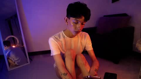 Snapshot of kyle__cooper chatting on 01-17-25, 08:24 Kyle Cooper online show from 01-17-25, 08:24