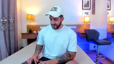 kylenorth_ online show from 09-19-25, 11:33