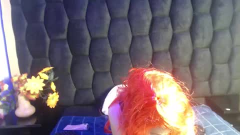 kylie_bloom online show from 11-08-25, 09:24