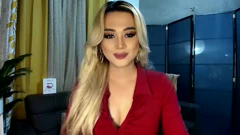 kylie online show from 12-19-25, 11:50