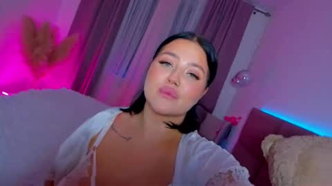 Kylie Lips online show from 09-18-25, 06:54
