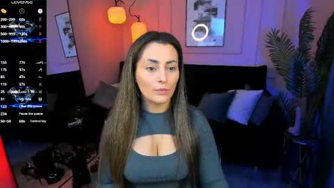 Snapshot of kylie_mellow chatting on 07-06-26, 01:41 Kylie online show from 07-06-26, 01:41