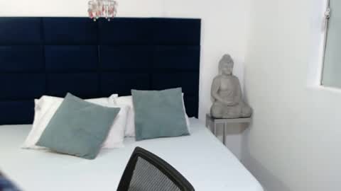 Melissa online show from 09-20-25, 09:43