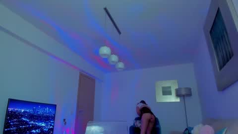 Snapshot of kylieety chatting on 12-16-24, 07:04 KYLIE online show from 12-16-24, 07:04