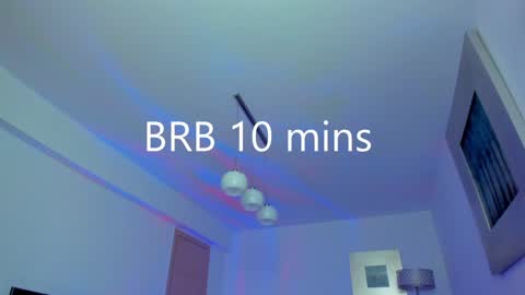 Snapshot of kylieety chatting on 01-09-25, 10:20 KYLIE online show from 01-09-25, 10:20