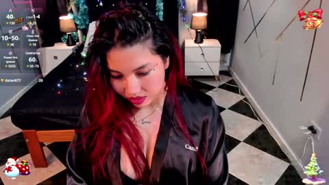 Snapshot of kyliejennerr_1 chatting on 12-23-24, 12:35 Kylie online show from 12-23-24, 12:35