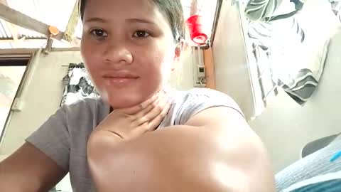 kylie online show from 10-08-25, 01:47