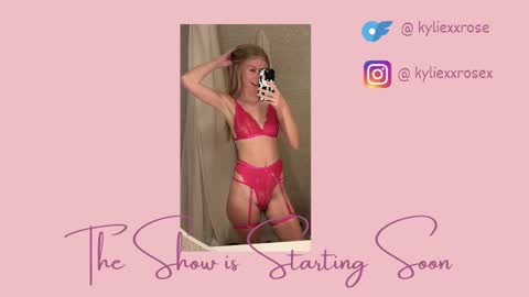 Kylie online show from 10-24-25, 03:25