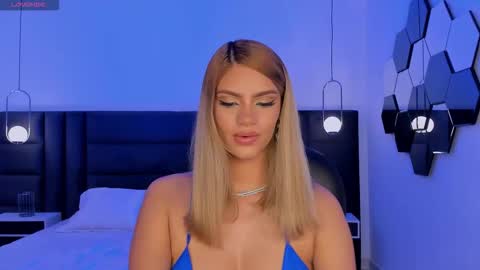 Snapshot of kyomivelvet chatting on 02-18-26, 07:21 Kyomi Velvet online show from 02-18-26, 07:21