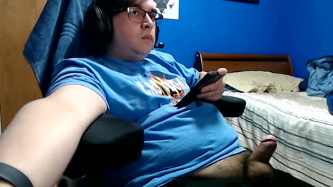 Call me Kyou key-yo online show from 01-19-25, 12:17