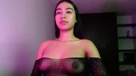 Kyra  online show from 03-25-26, 01:28