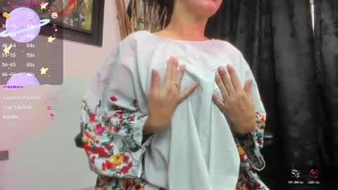 Snapshot of kyra_jeet chatting on 02-20-26, 01:00 Kyra online show from 02-20-26, 01:00