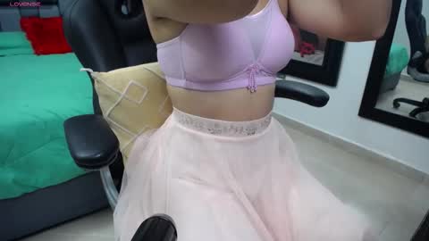 Snapshot of kyra_jeet chatting on 03-02-26, 12:01 Kyra online show from 03-02-26, 12:01