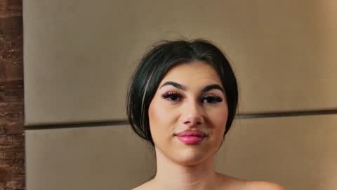 Kyra online show from 12-29-24, 11:39