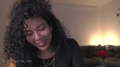 schedule 300 pm - 1100pm colombia time online show from 03-01-26, 01:29