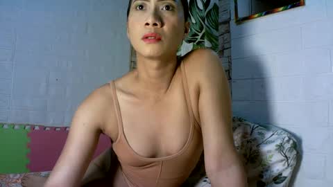 Snapshot of kyutshyne chatting on 01-21-25, 04:37 kyutshyne online show from 01-21-25, 04:37