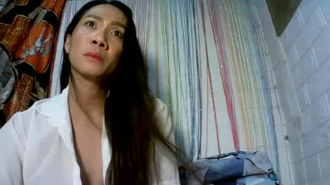 Snapshot of kyutshyne chatting on 01-27-25, 09:44 kyutshyne online show from 01-27-25, 09:44