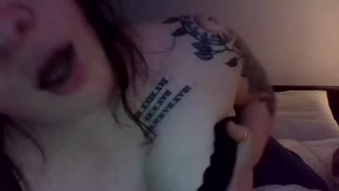 l0velynae online show from 06-27-26, 06:07