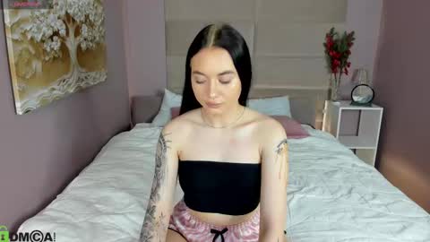 lilia online show from 02-26-26, 09:08