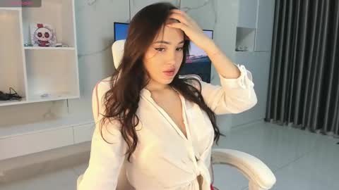 Snapshot of l1lpamp chatting on 03-10-25, 05:50 Pampy online show from 03-10-25, 05:50