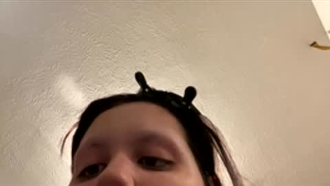 Snapshot of l1lybaby chatting on 02-01-26, 01:09 Lily online show from 02-01-26, 01:09