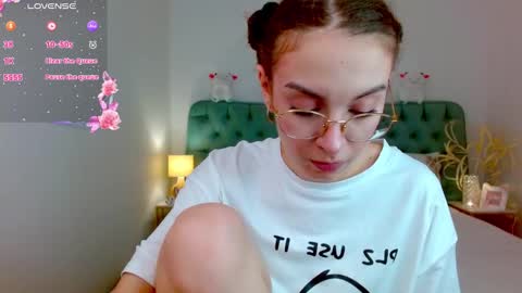 Margo  online show from 09-15-25, 08:31