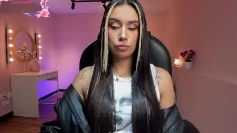 T A T I A N A online show from 07-10-26, 11:13