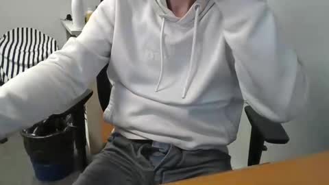 labelette007 online show from 01-09-26, 02:42