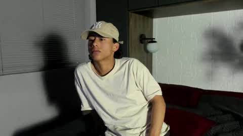 labrinthteasing online show from 02-07-26, 03:05