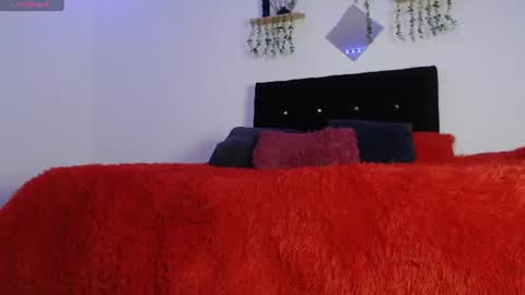 labrinthteasing online show from 07-13-26, 06:11