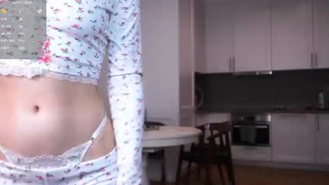 Snapshot of lachelleellwanger chatting on 07-07-26, 07:23 Kate online show from 07-07-26, 07:23