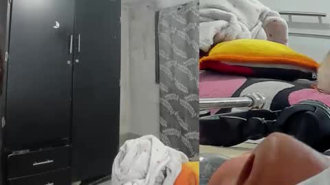 LACI LOST online show from 04-17-26, 12:08