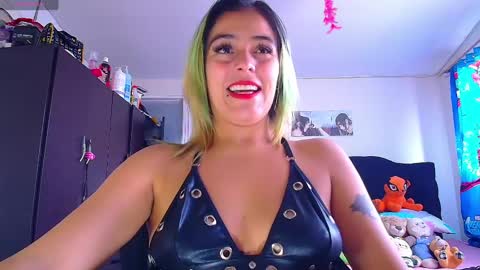 Valentina online show from 05-27-26, 07:55