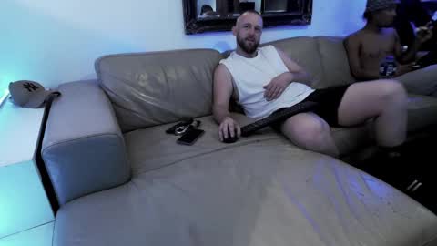 Hectic online show from 02-28-25, 03:48