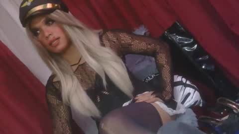 Snapshot of lady_athenax chatting on 05-16-26, 10:47 Athena online show from 05-16-26, 10:47