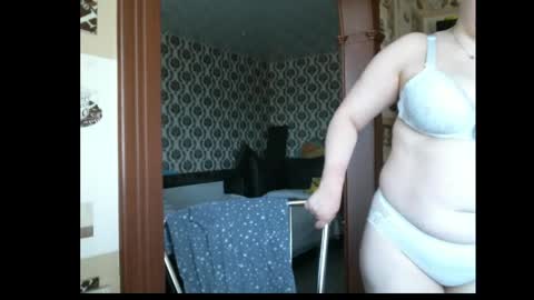 lady cute cat29 online show from 04-08-26, 02:44