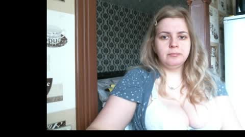 Snapshot of lady_cute_cat chatting on 05-14-26, 02:29 lady cute cat29 online show from 05-14-26, 02:29
