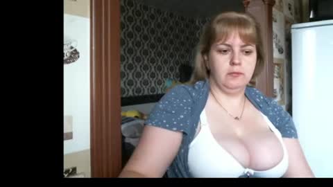 Snapshot of lady_cute_cat chatting on 07-07-26, 02:47 lady cute cat29 online show from 07-07-26, 02:47