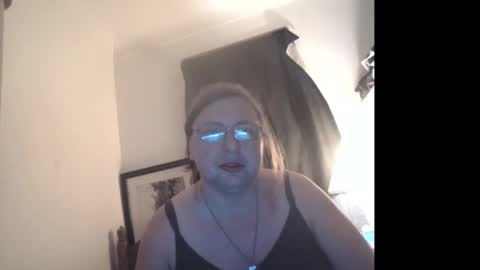 Snapshot of lady_delilah_ts chatting on 02-16-25, 11:59 Delilah-Catherine online show from 02-16-25, 11:59