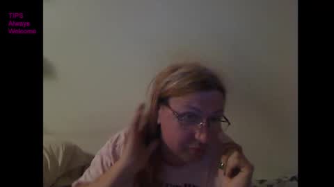 Snapshot of lady_delilah_ts chatting on 11-03-25, 01:29 Delilah-Catherine online show from 11-03-25, 01:29