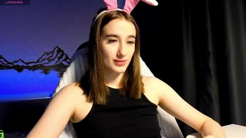 Olivia online show from 05-30-26, 12:30